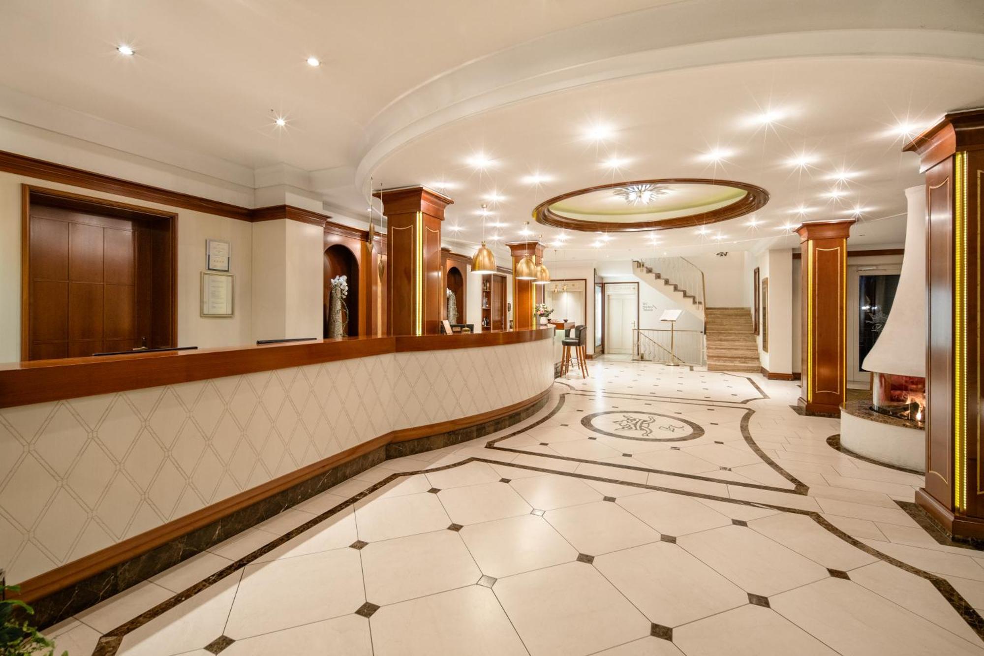 Hotel Dreifluessehof Gaestehaus 파사우 외부 사진